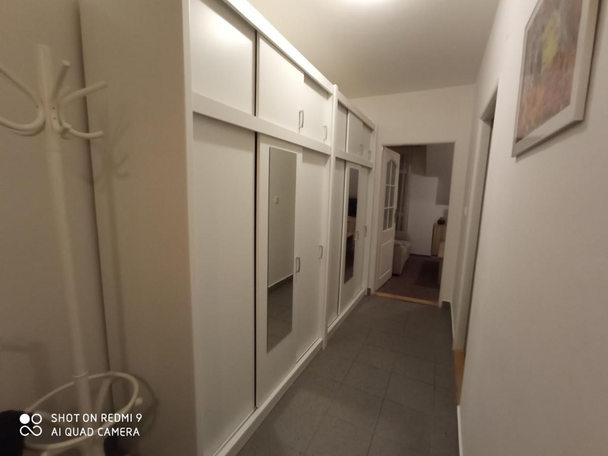 Apartman Violeta 하라포프 외부 사진